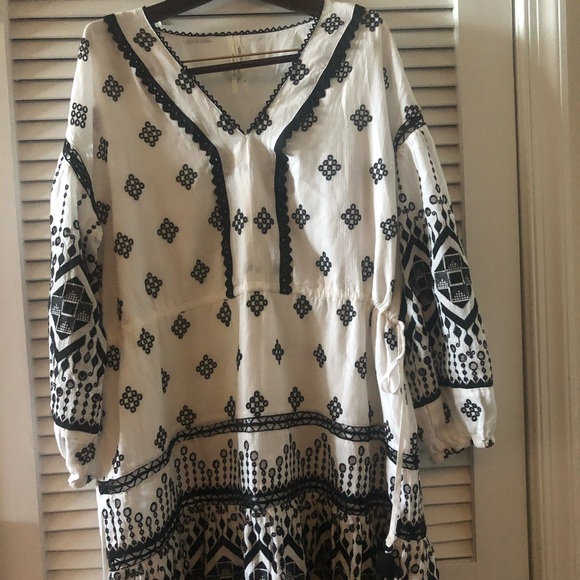 Anthropologie Francine Eyelet Mini Dress Tunic white black Embroidered LP NWOT - Picture 2 of 11